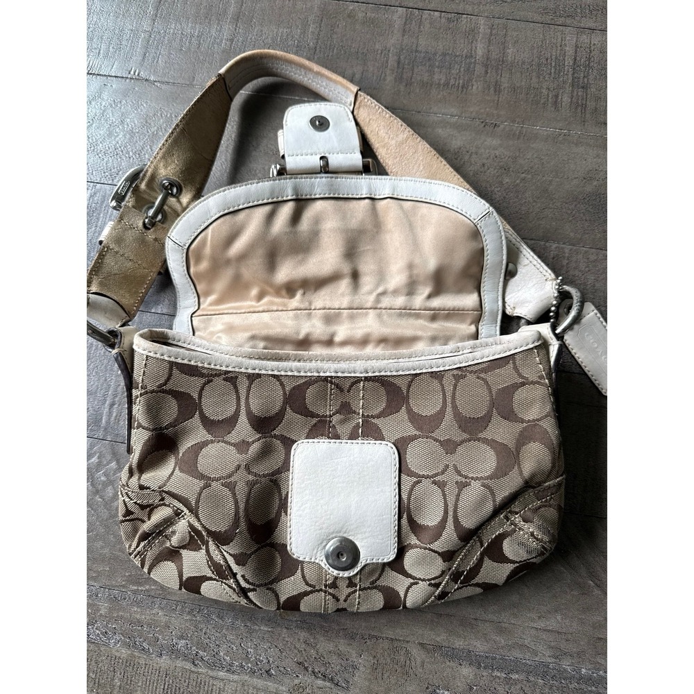 Coach Brown Small Soho Signature 2008 Vintage - Picture 7 of 9